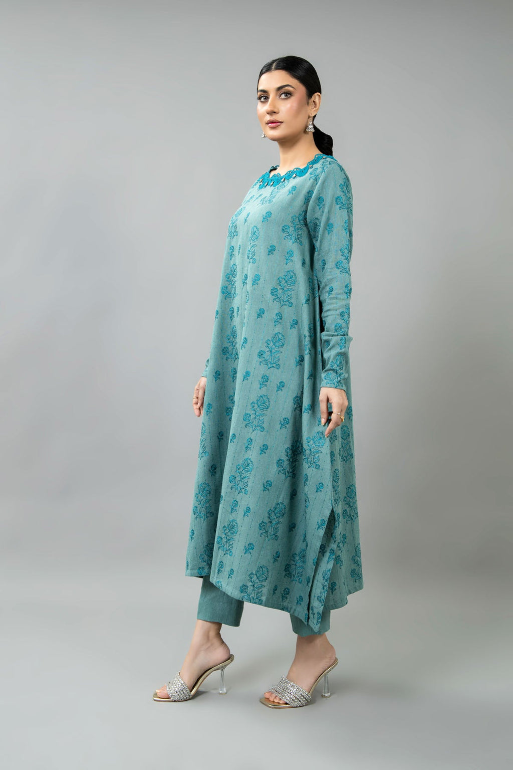 Embroidered Green Cotton Karandi 2-Piece Unstitched Suit by The Fabric Store, photo 3