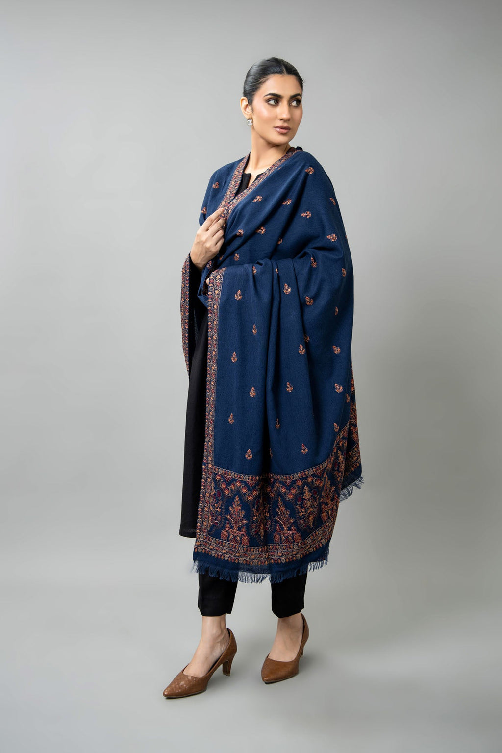 Embroidered Navy Blue Karandi Lawn Shawl by The Fabric Store, photo 2