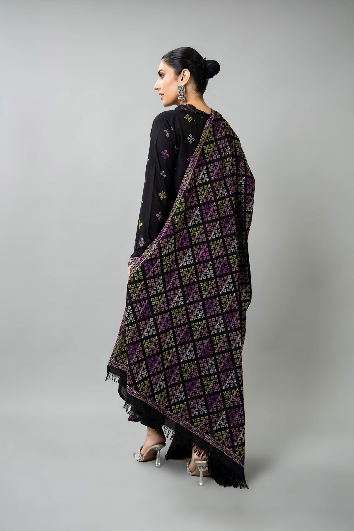 Embroidered Black Karandi Lawn Shawl by The Fabric Store, photo 3