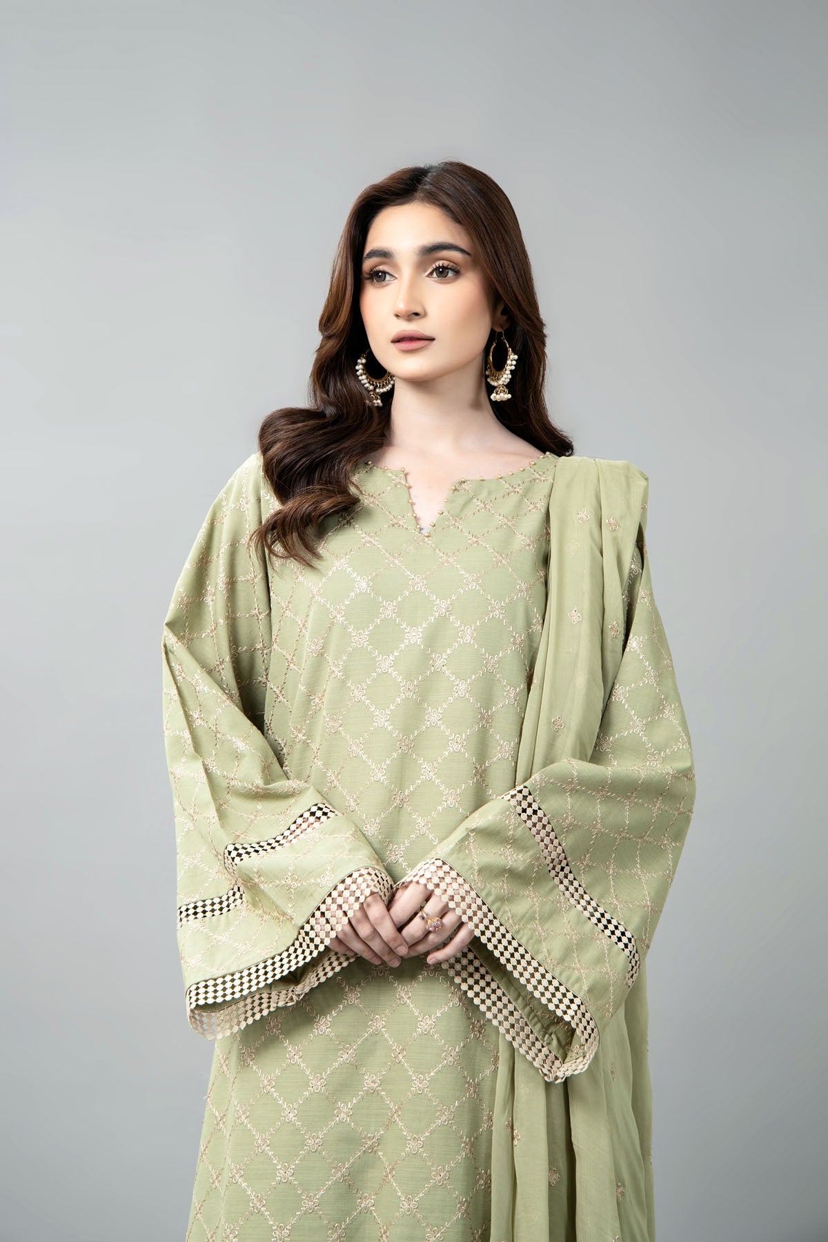 Embroidered & Embellished Sea Green Slub Khaddar 3-Piece Unstitched Suit by The Fabric Store, photo 4