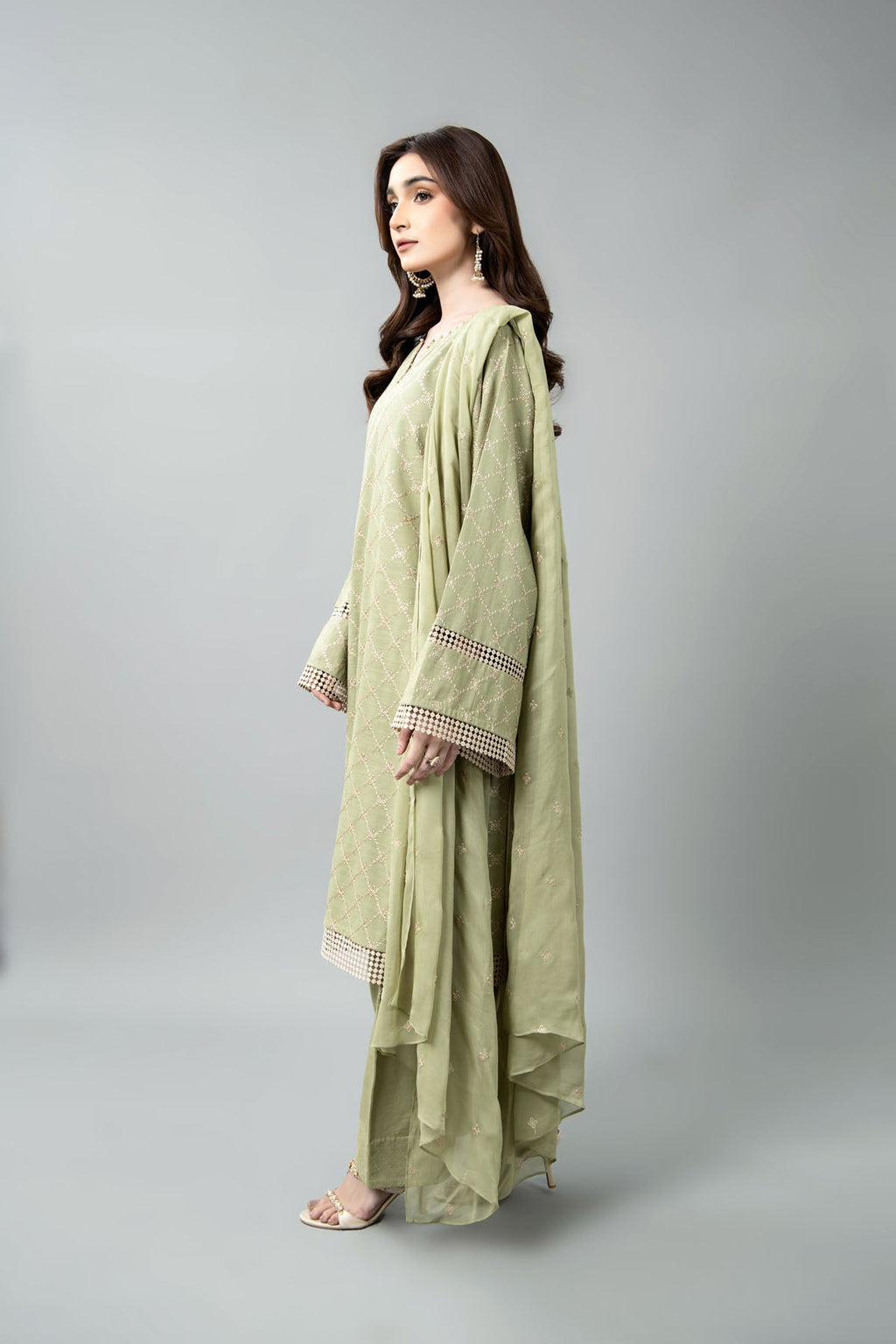 Embroidered & Embellished Sea Green Slub Khaddar 3-Piece Unstitched Suit by The Fabric Store, photo 3