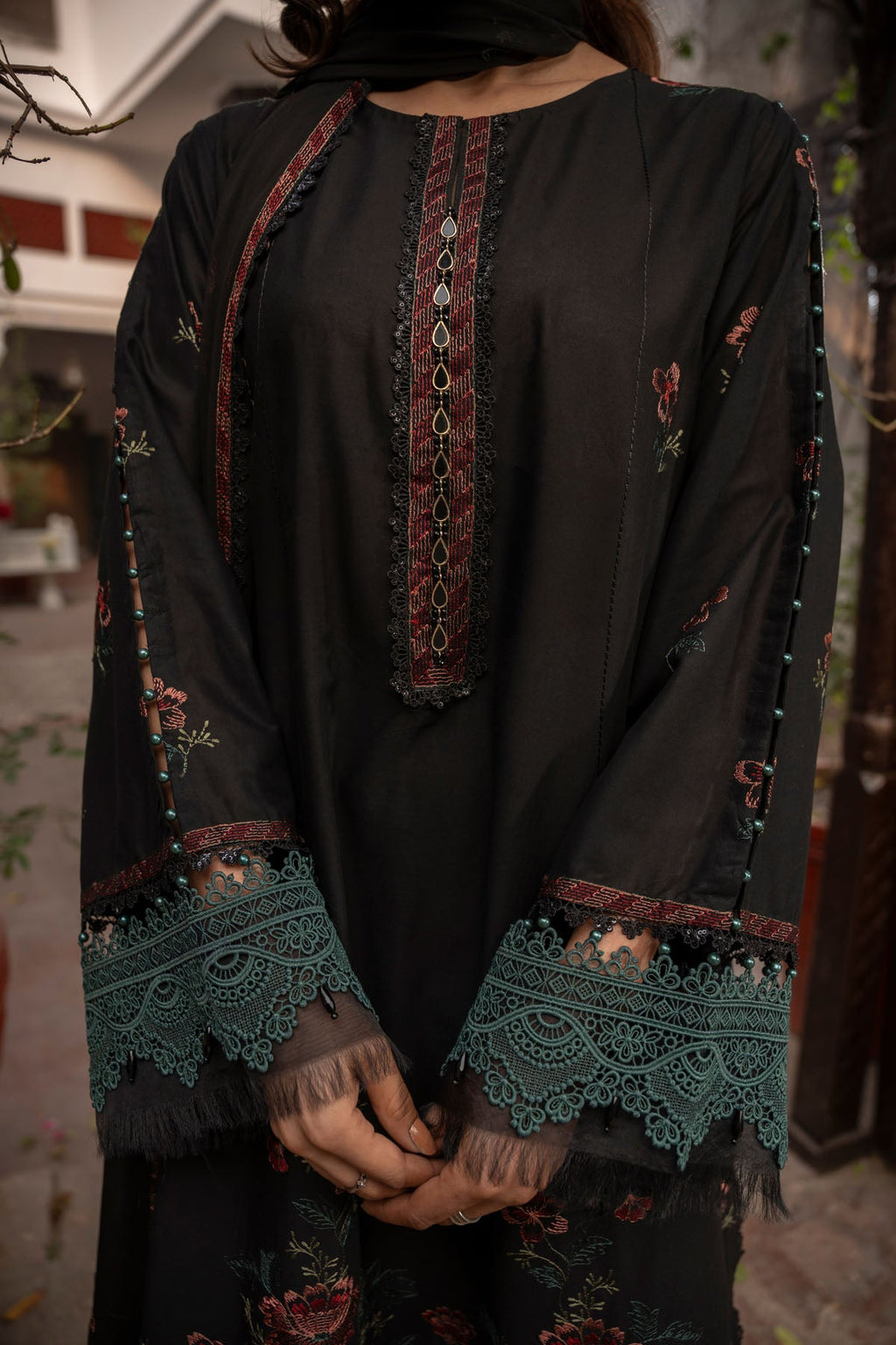 Embroidered Black Lawn 3-Piece Unstitched Suit by The Fabric Store, photo 5