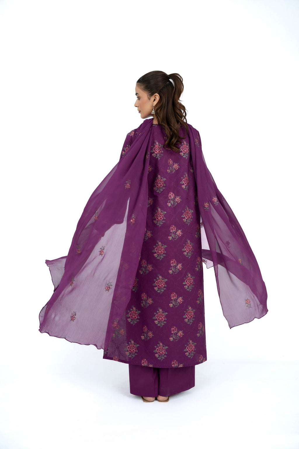 Embroidered Magenta Lawn 3-Piece Unstitched Suit by The Fabric Store, photo 3