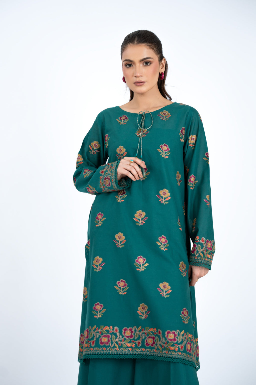 Embroidered Green Lawn 2-Piece Unstitched Suit by The Fabric Store, photo 3