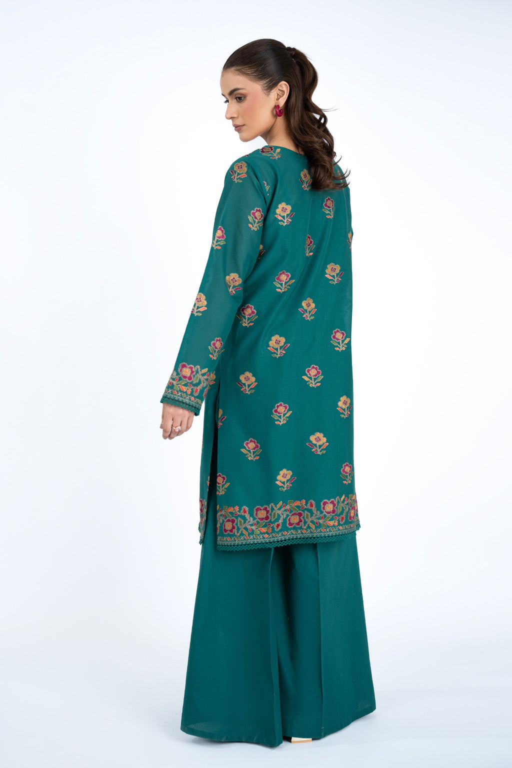 Embroidered Green Lawn 2-Piece Unstitched Suit by The Fabric Store, photo 2