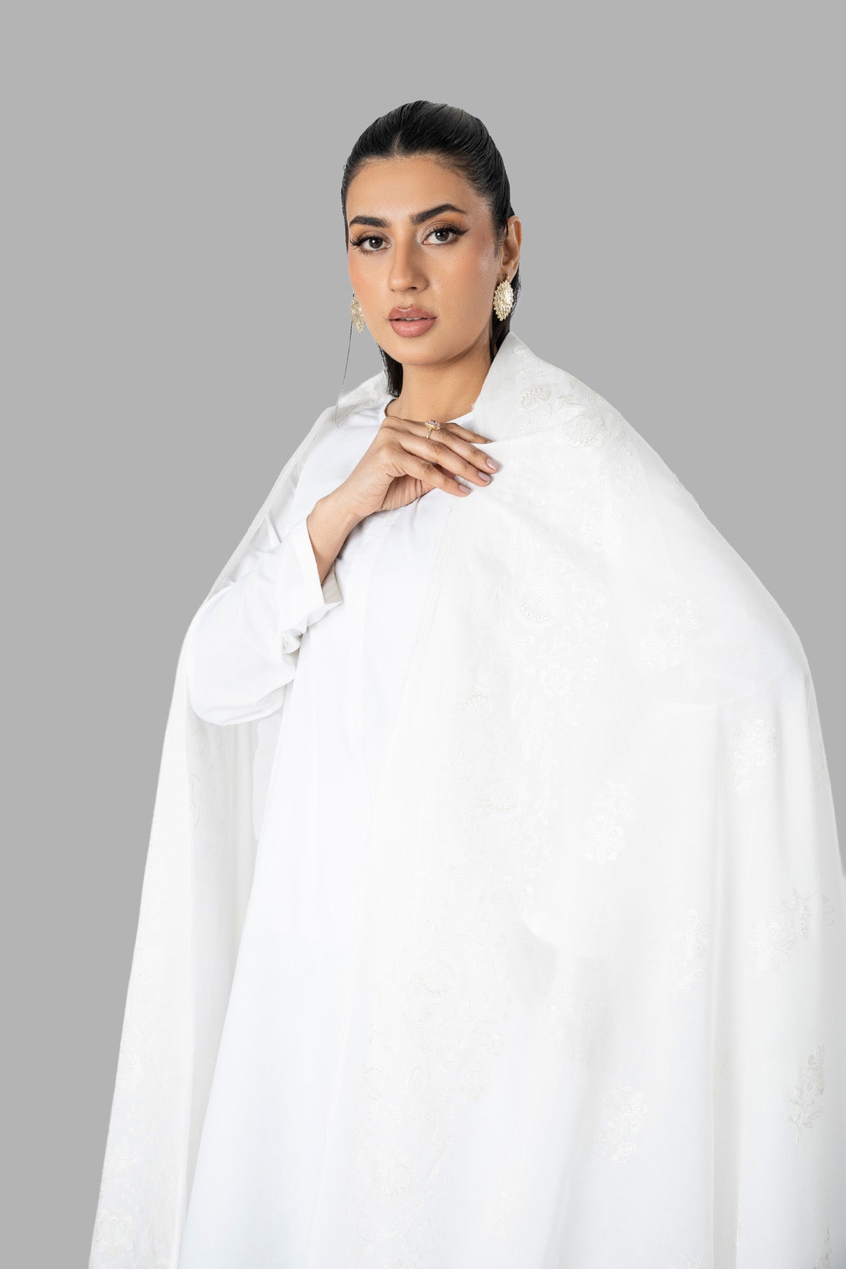 Embroidered White Lawn Shawl by The Fabric Store, photo 2
