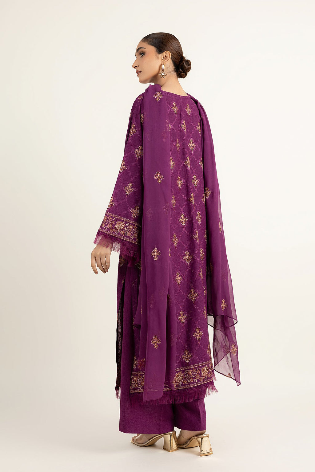 Embroidered Magenta Karandi Lawn 3-Piece Unstitched Suit by The Fabric Store, photo 2