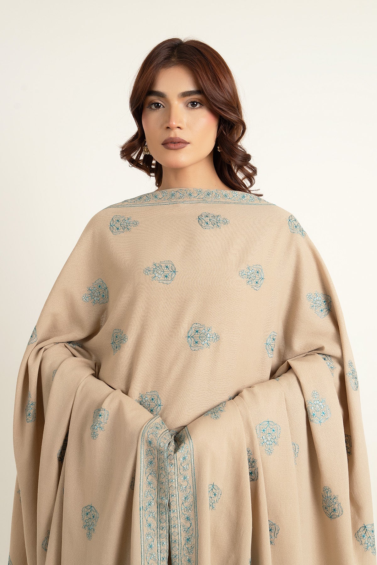 Embroidered Beige Karandi Lawn Shawl by The Fabric Store, photo 2