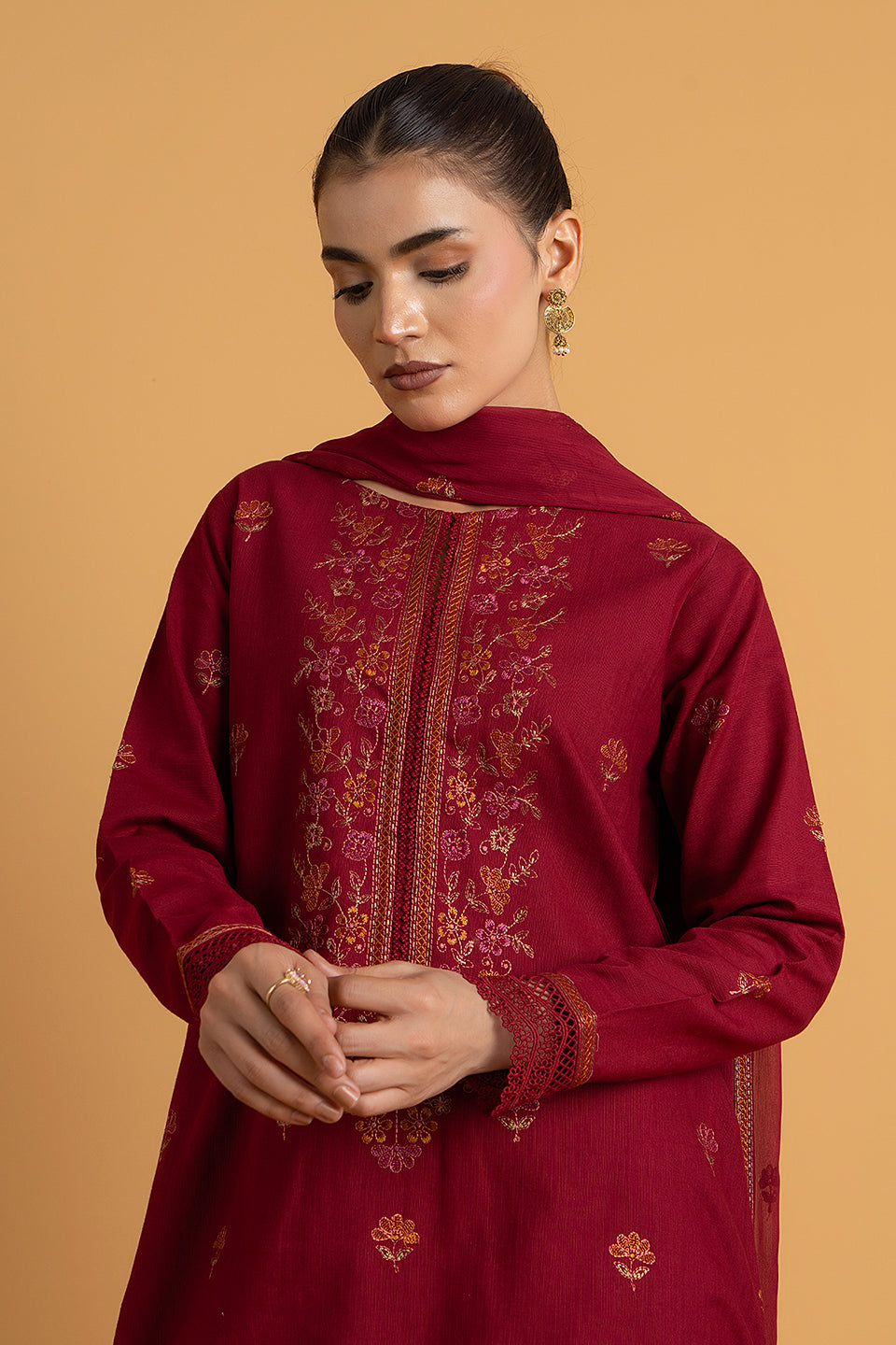 Embroidered Maroon Slub Khaddar 3-Piece Unstitched Suit by The Fabric Store, photo 3