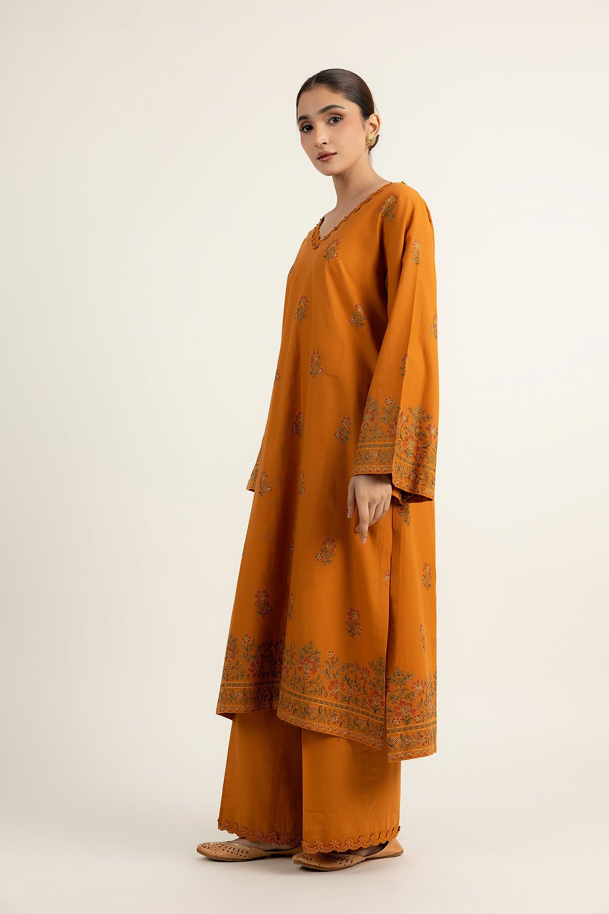 Embroidered Rust Slub Khaddar 2-Piece Unstitched Suit by The Fabric Store, photo 3