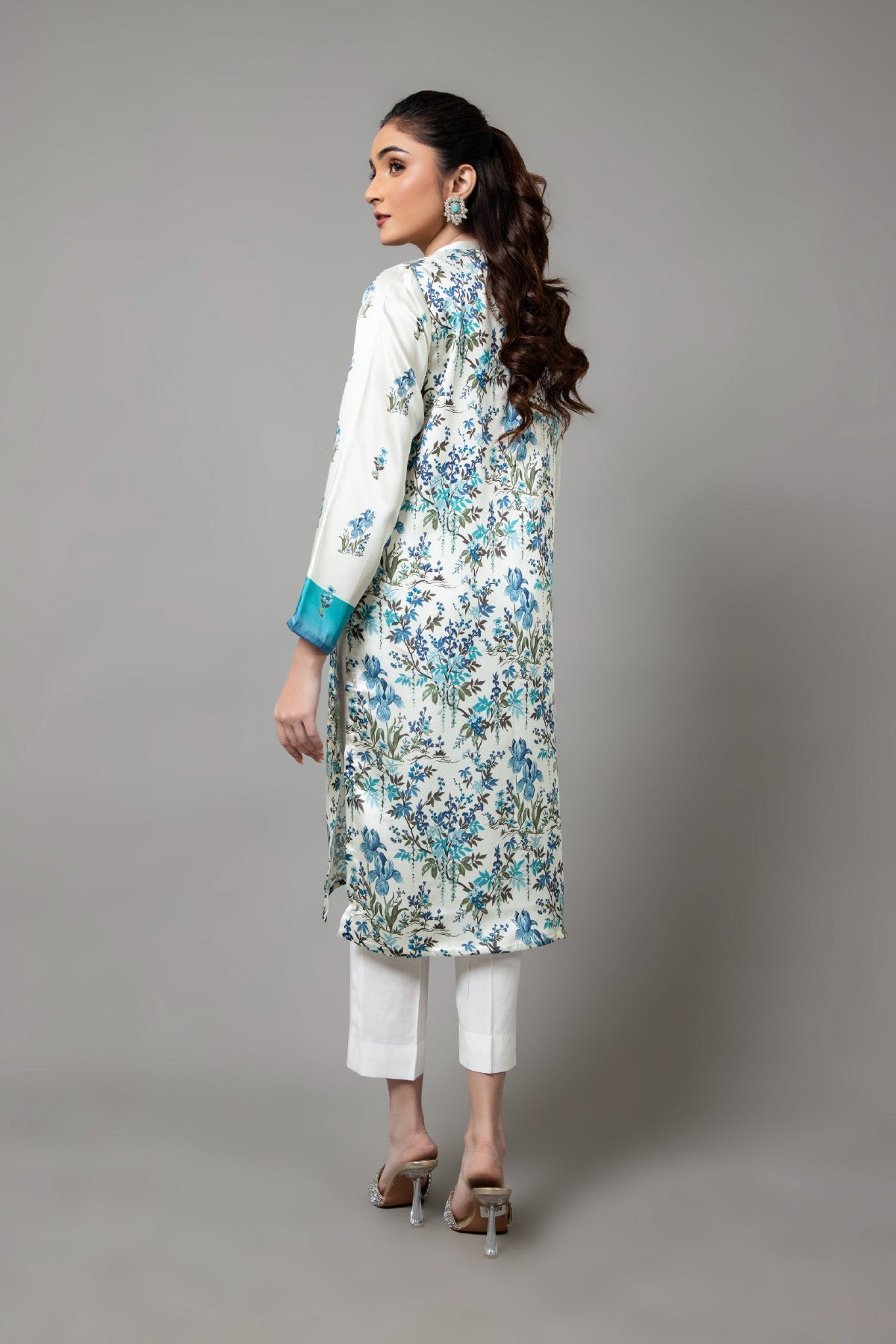 Printed O White Shamoz Silk Pret Shirt by The Fabric Store, photo 2
