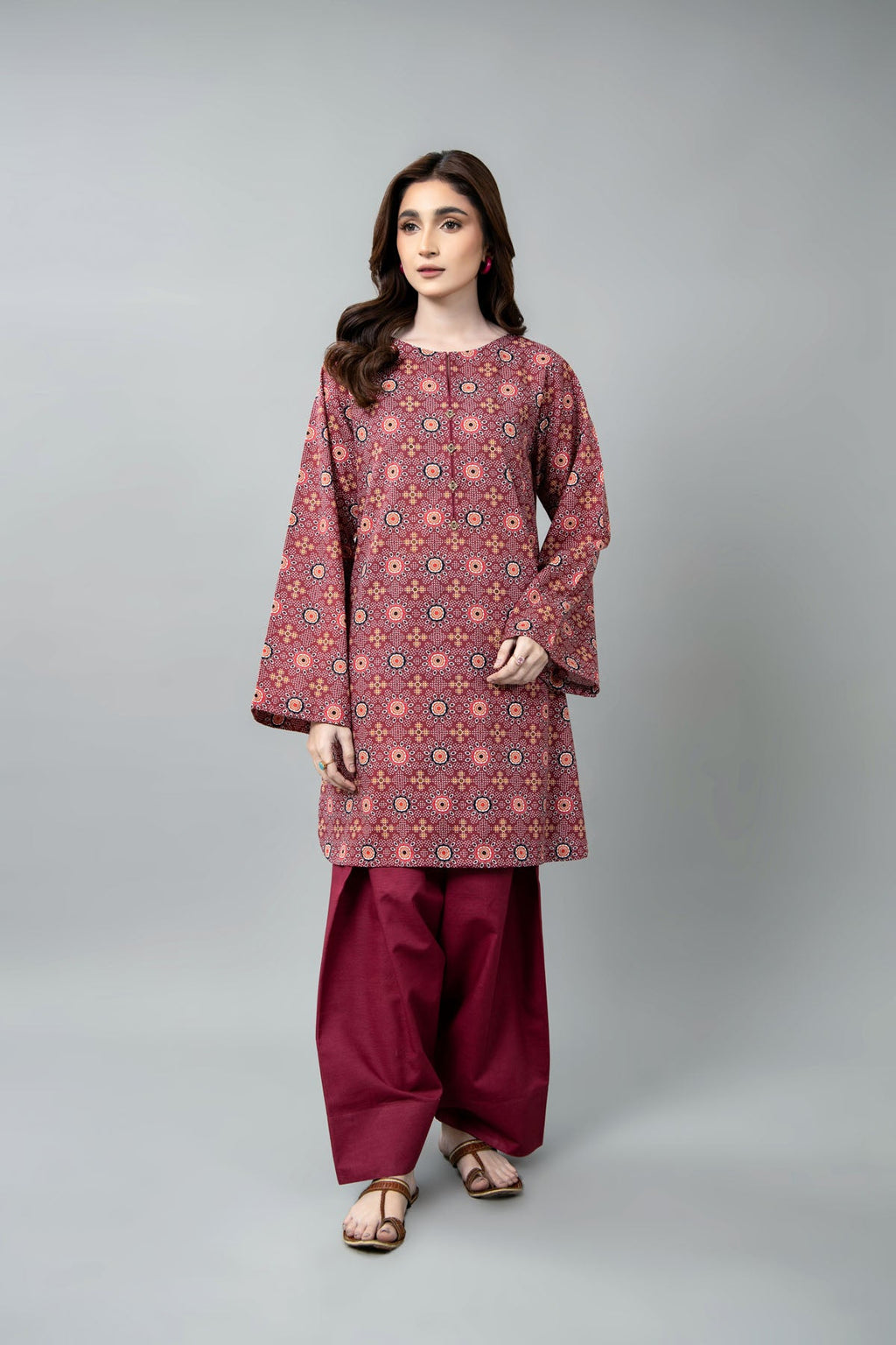 Printed Maroon Slub Khaddar 2-Piece Unstitched Suit by The Fabric Store