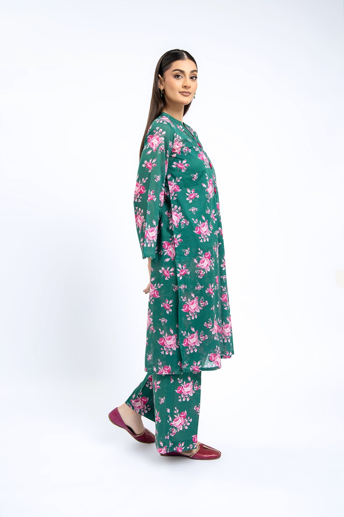 Printed Green Lawn 2-Piece Pret Suit by The Fabric Store, photo 4