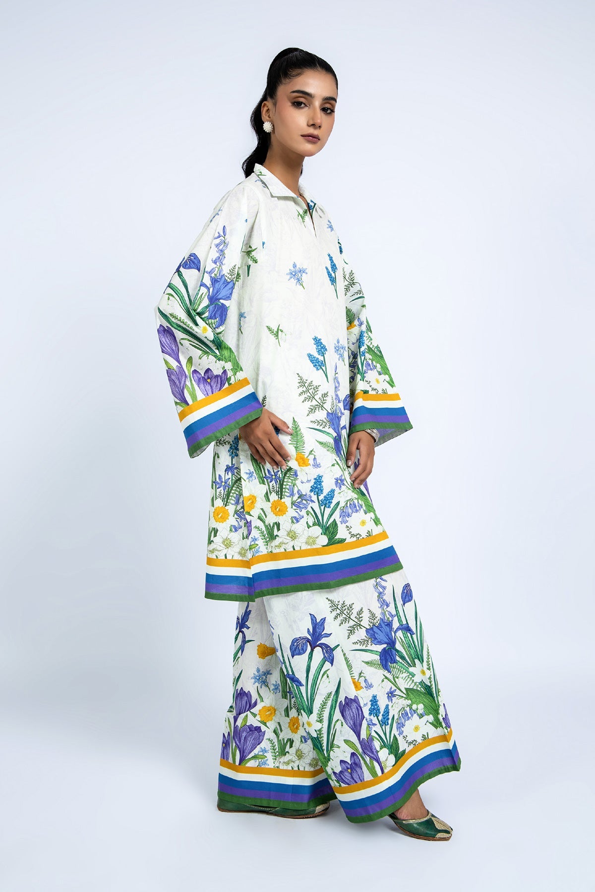 Printed White Lawn 2-Piece Unstitched Suit by The Fabric Store, photo 2