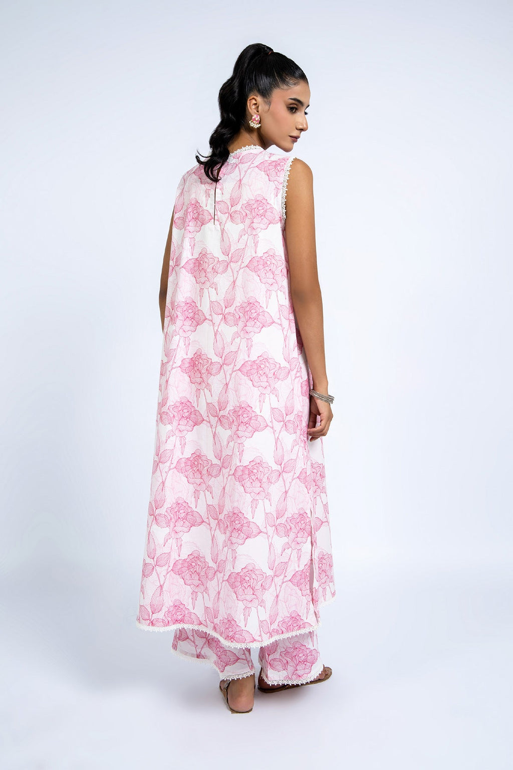 Printed O White Lawn 2-Piece Unstitched Suit by The Fabric Store, photo 4