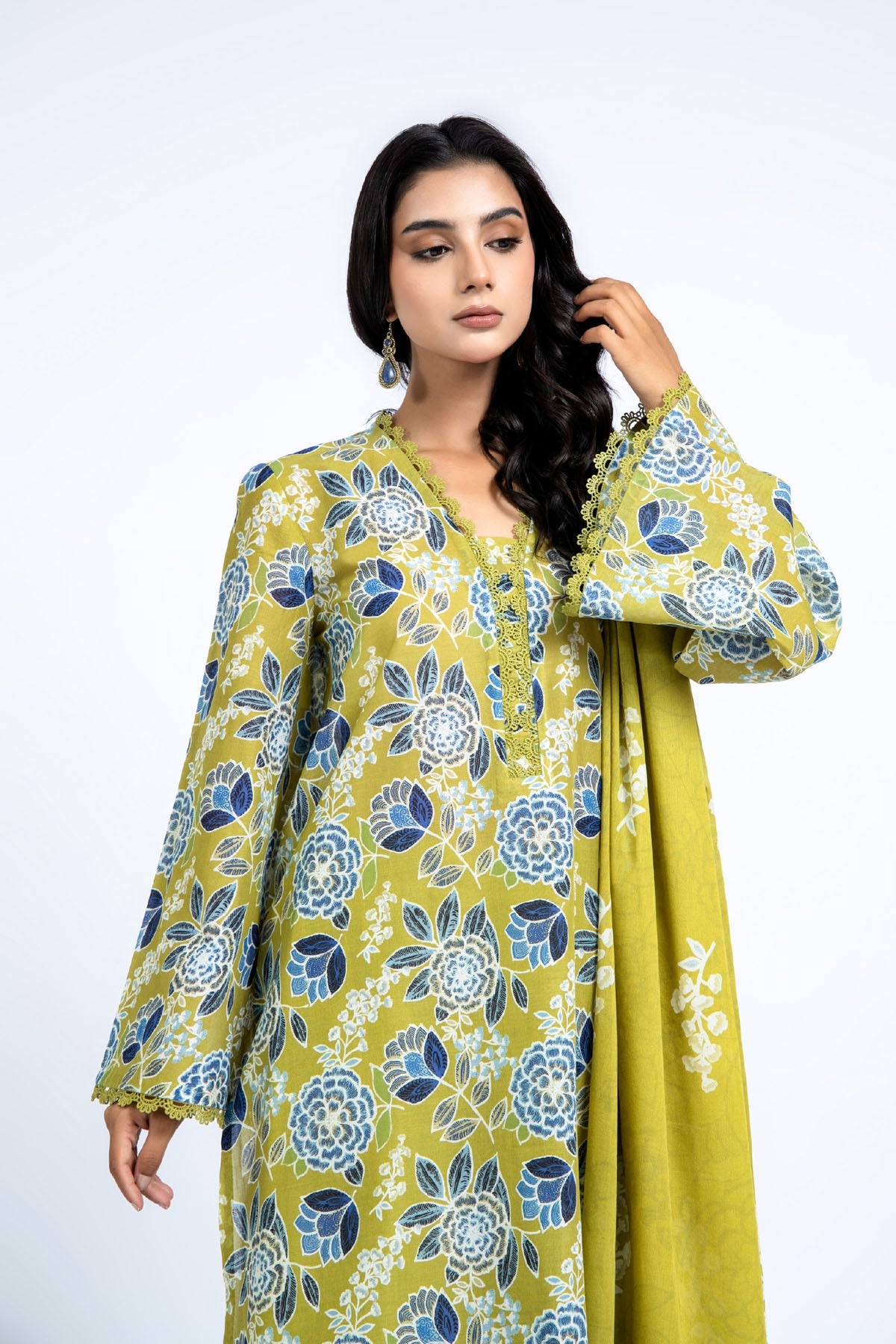 Printed Green Lawn 2-Piece Unstitched Suit by The Fabric Store, photo 3
