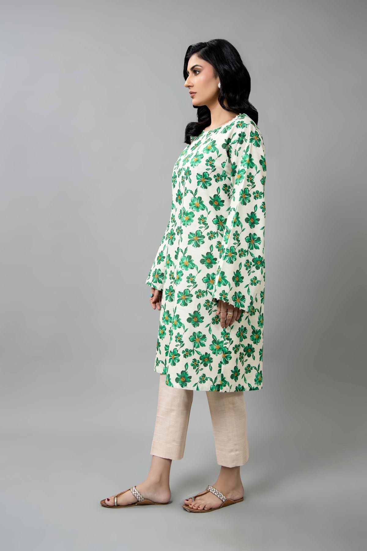 Printed Green Slub Khaddar Unstitched Shirt by The Fabric Store, photo 3