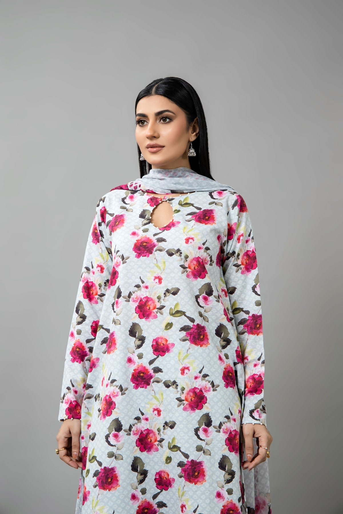 Printed Grey Slub Khaddar 3-Piece Unstitched Suit by The Fabric Store, photo 3