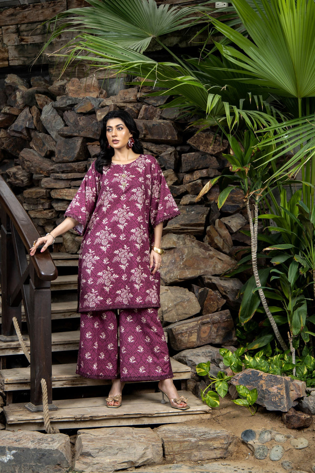 Printed Maroon Slub Khaddar 2-Piece Unstitched Suit by The Fabric Store, photo 6