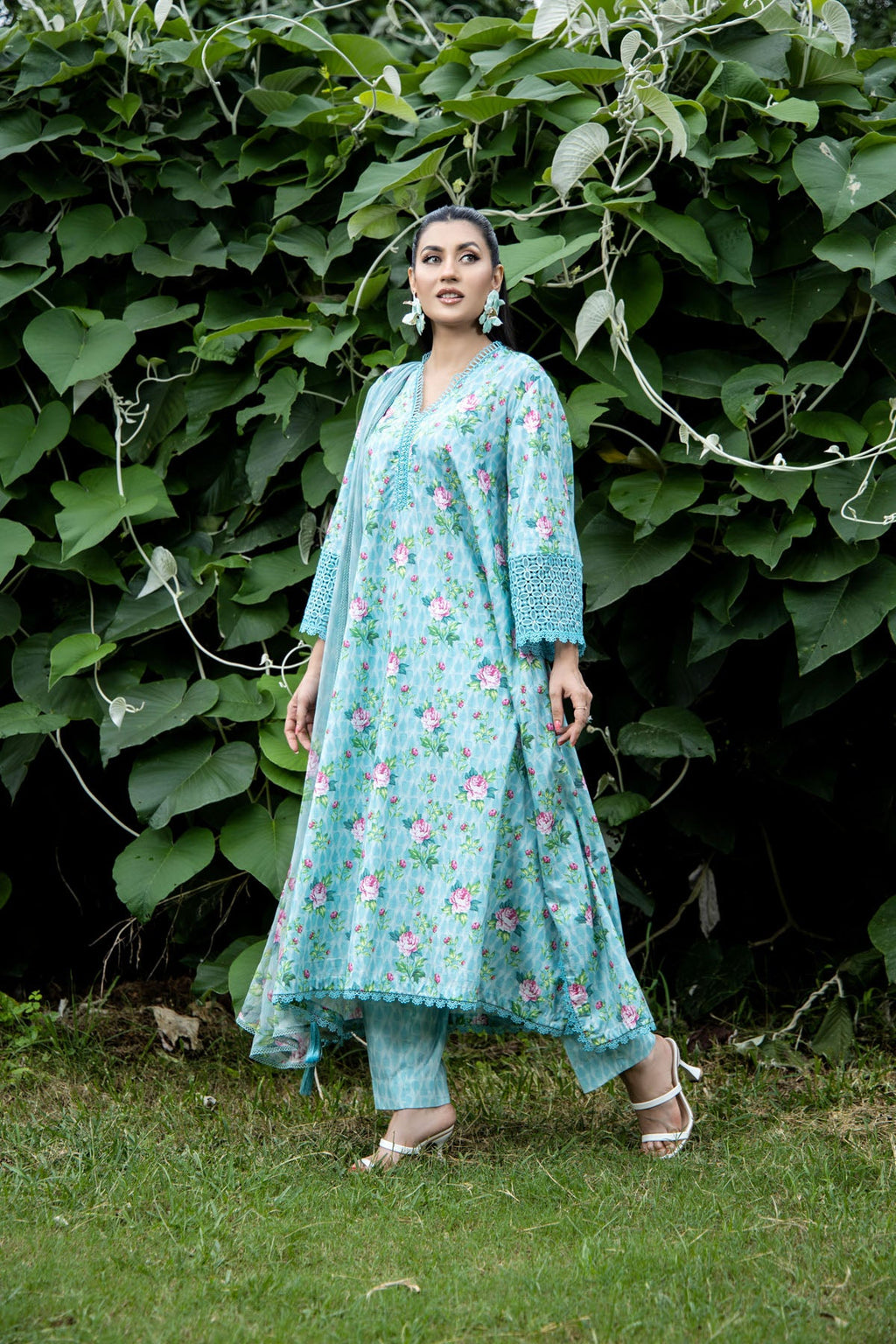 Printed Ice Blue Cambric 3-Piece Unstitched Suit by The Fabric Store, photo 5