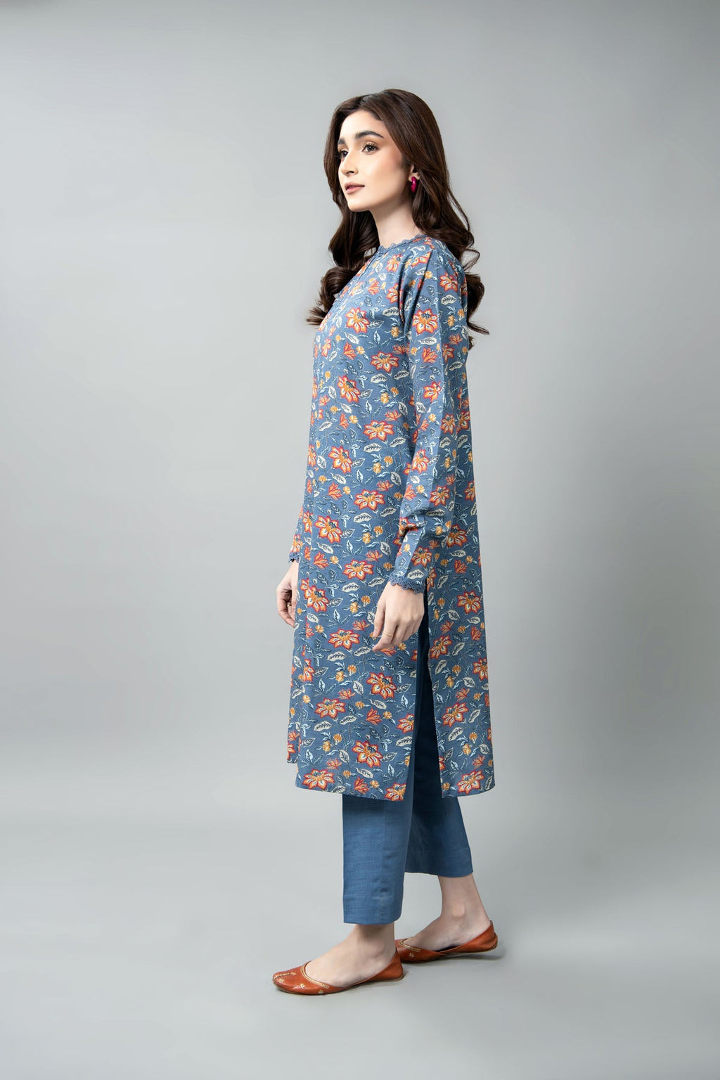 Printed Grey Slub Khaddar Unstitched Shirt by The Fabric Store, photo 3