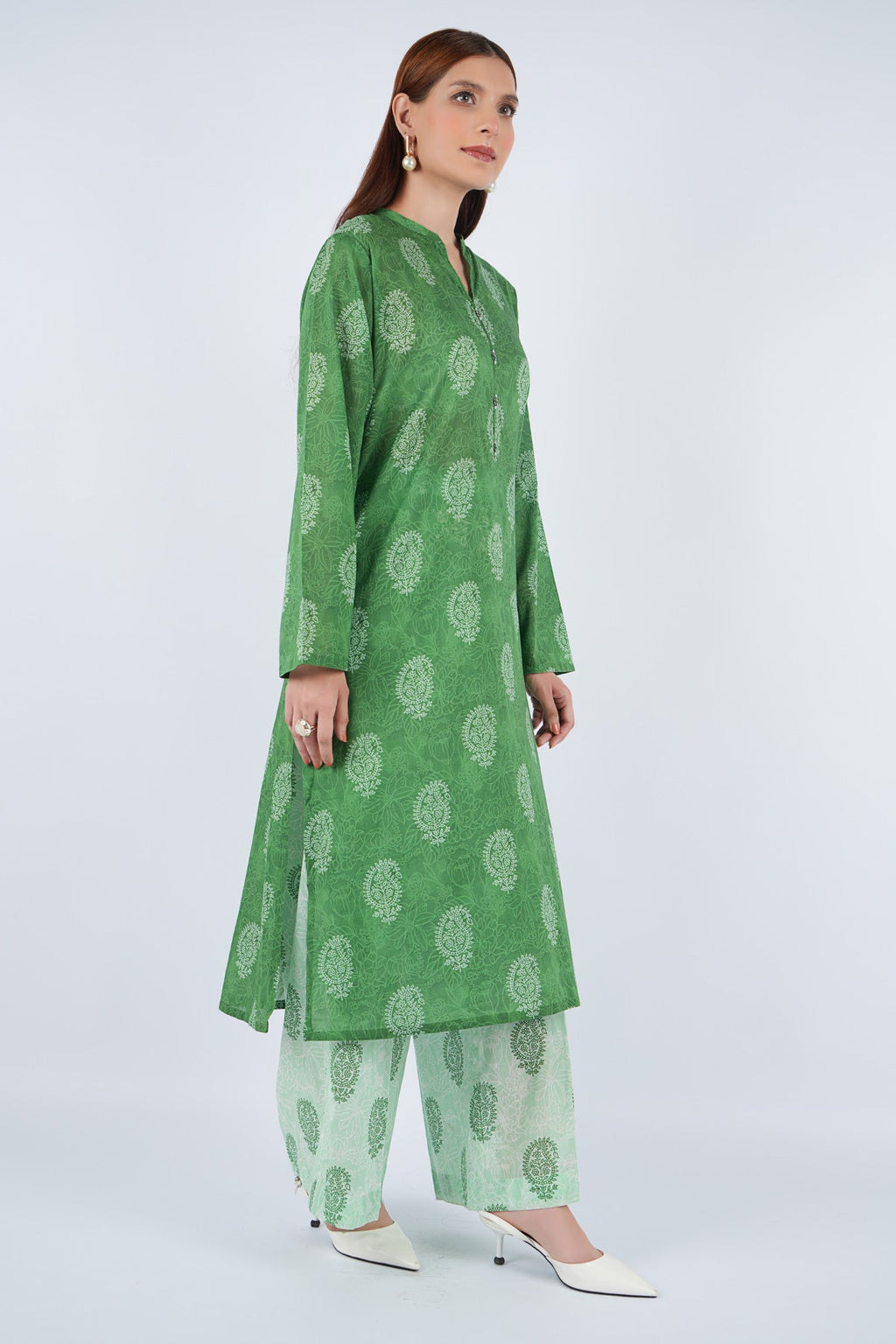 Printed Green Lawn 2-Piece Pret Suit by The Fabric Store, photo 4