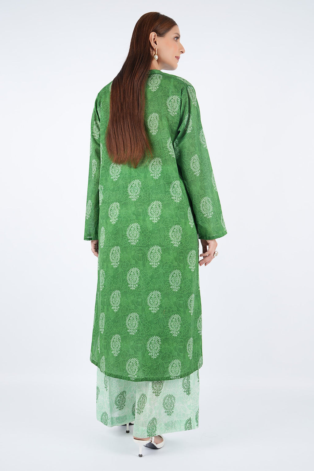 Printed Green Lawn 2-Piece Pret Suit by The Fabric Store, photo 2