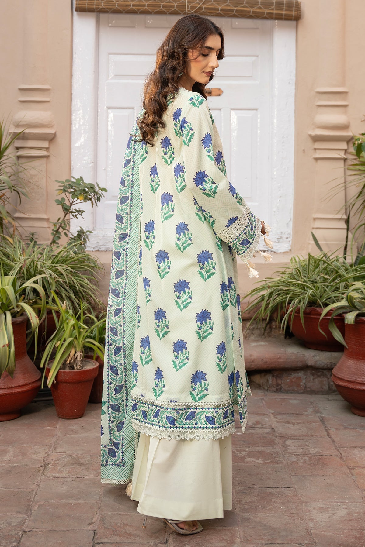 Printed Blue Lawn 3-Piece Unstitched Suit by The Fabric Store, photo 2