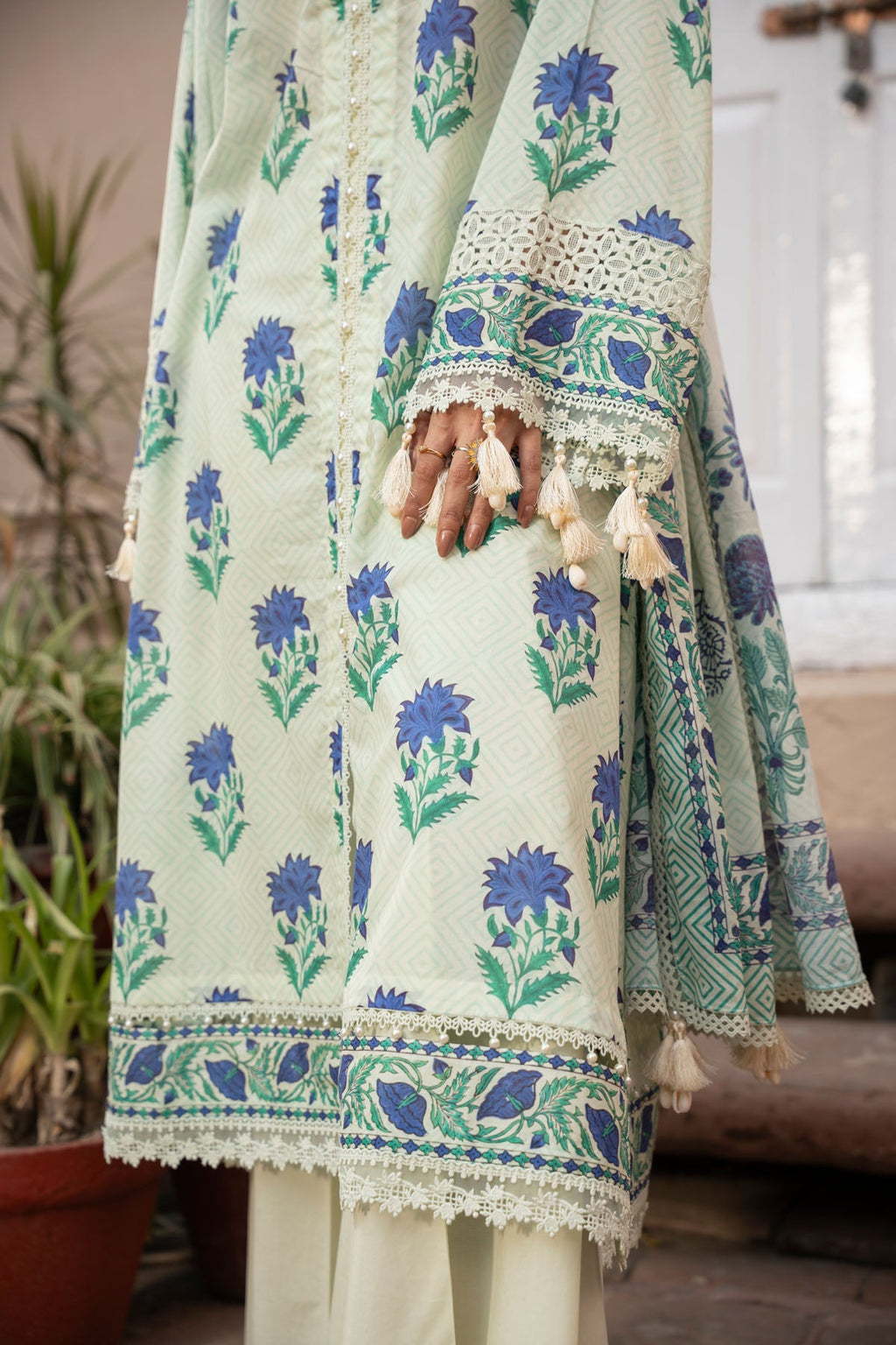 Printed Blue Lawn 3-Piece Unstitched Suit by The Fabric Store, photo 6