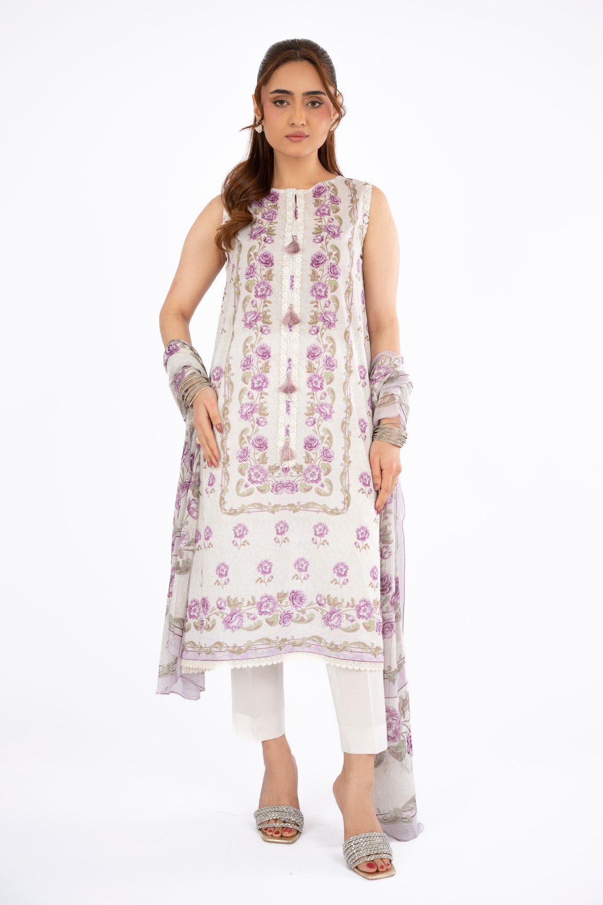 Printed O White Lawn 3-Piece Unstitched Suit by The Fabric Store