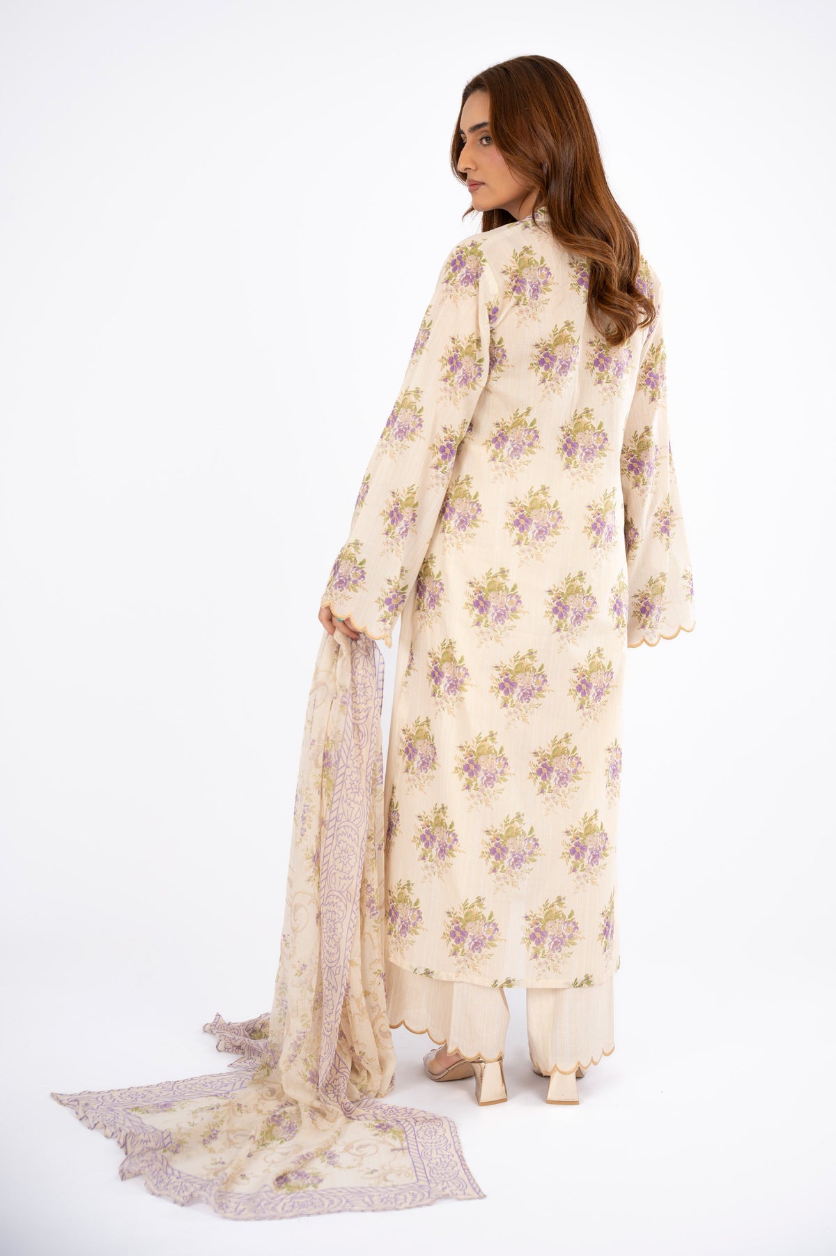 Printed White Lawn 3-Piece Unstitched Suit by The Fabric Store, photo 2