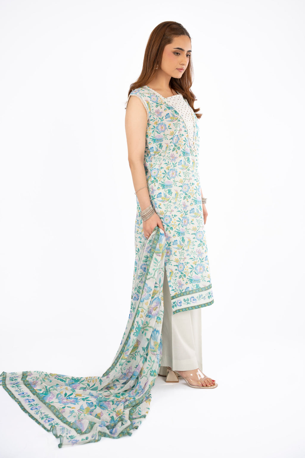 Printed White Lawn 3-Piece Unstitched Suit by The Fabric Store, photo 4