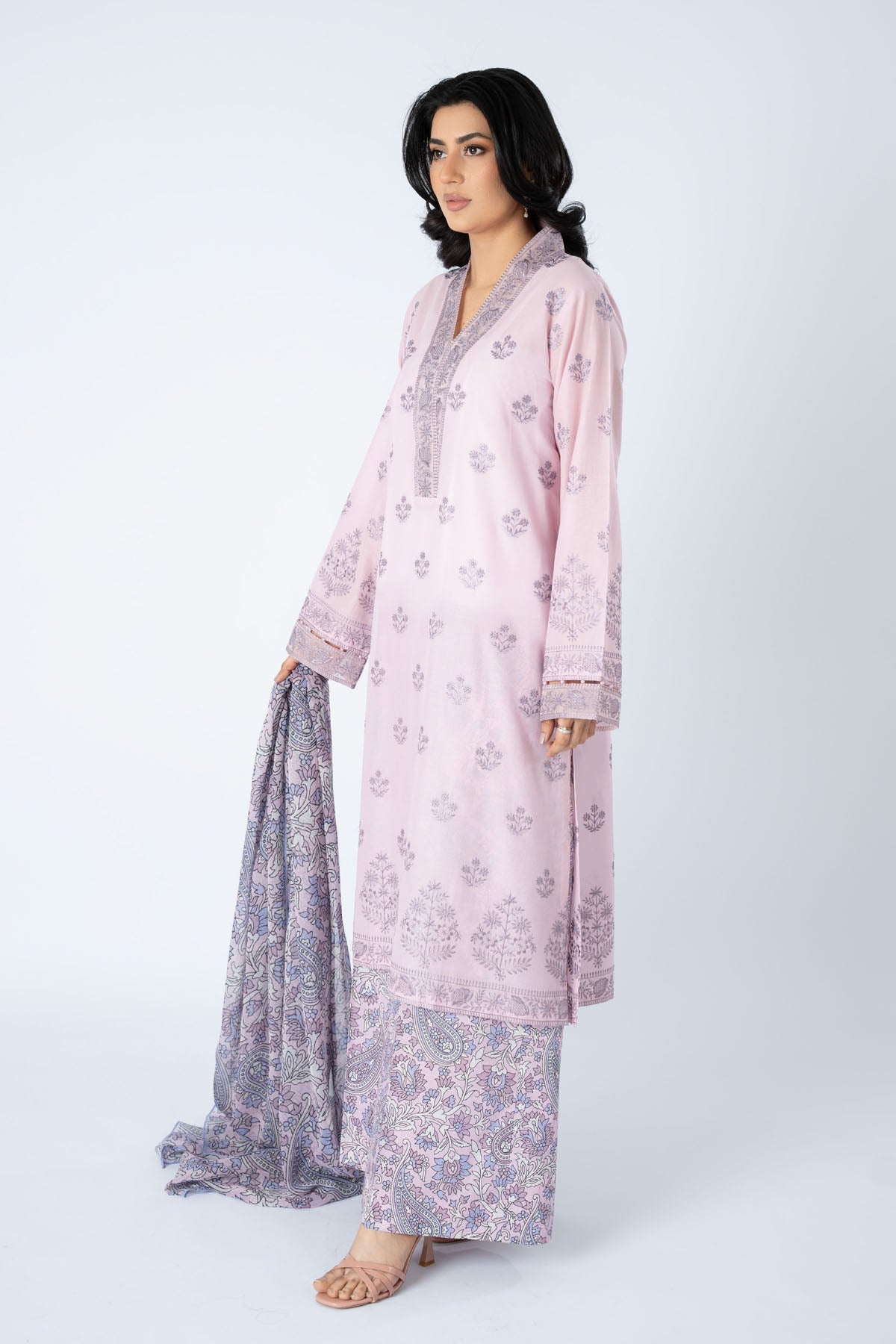 Printed & Embroidered Pink Lawn 3-Piece Unstitched Suit by The Fabric Store, photo 4