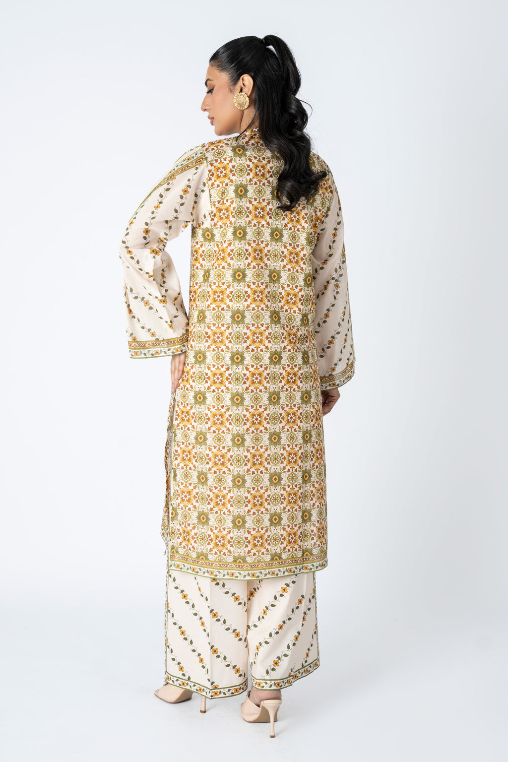 Printed Beige Lawn 2-Piece Pret Suit by The Fabric Store, photo 2