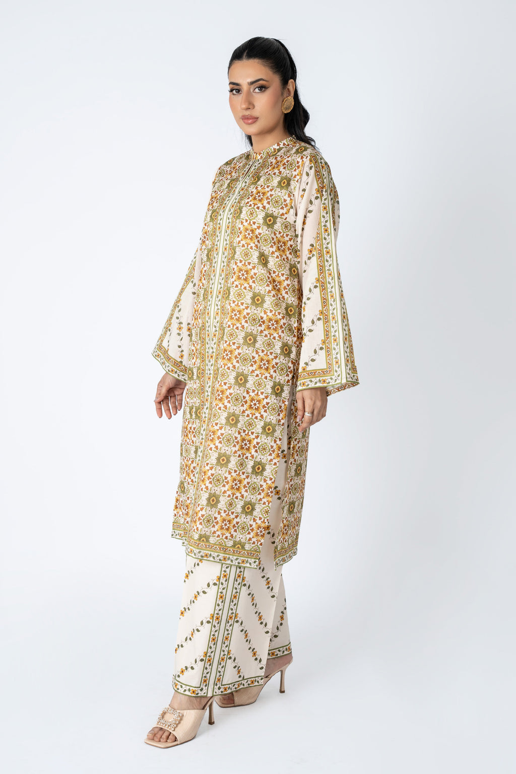 Printed Beige Lawn 2-Piece Pret Suit by The Fabric Store, photo 4
