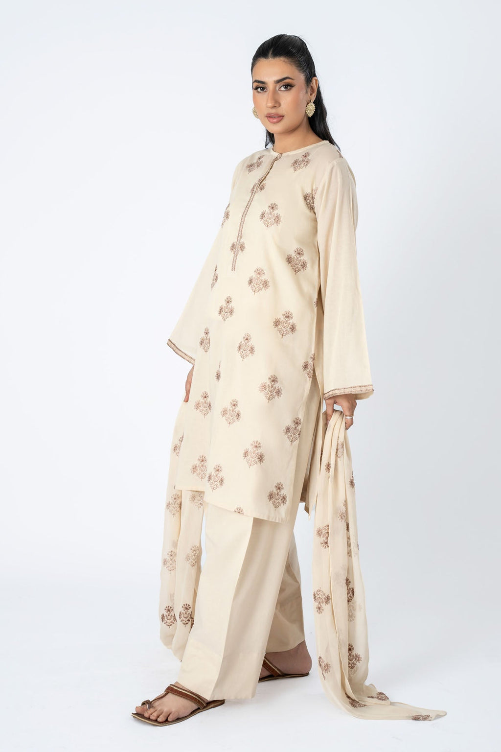 Embroidered Beige Lawn 3-Piece Pret Suit by The Fabric Store, photo 4