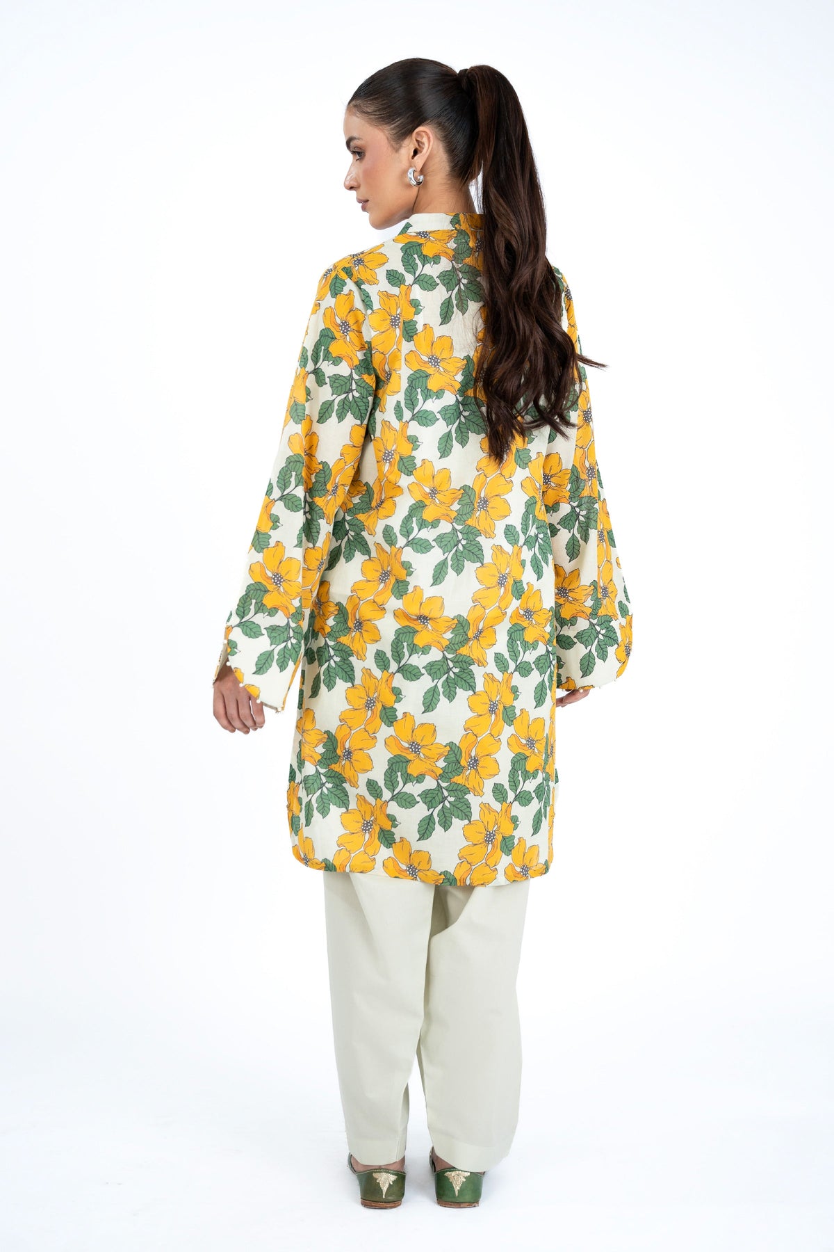 Printed O White Lawn Unstitched Shirt by The Fabric Store, photo 4