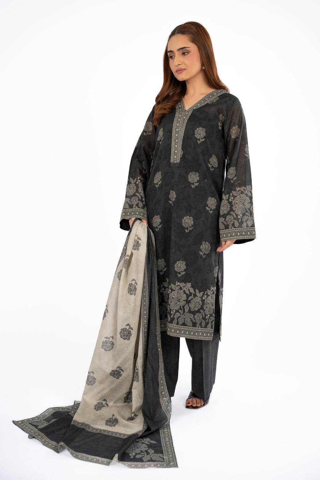 Printed Charcoal Lawn 3-Piece Unstitched Suit by The Fabric Store, photo 4