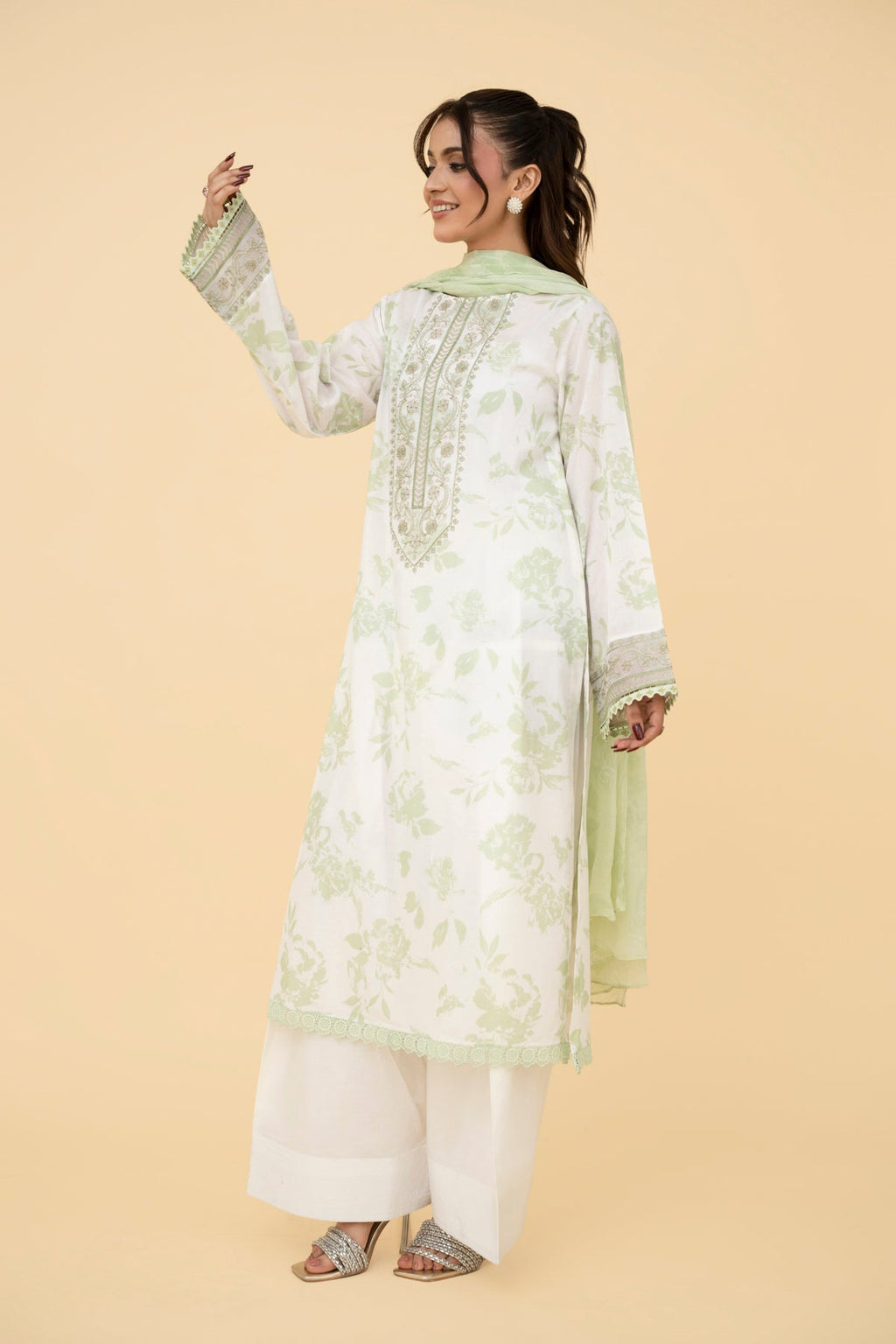 Printed & Embroidered Green Lawn 2-Piece Unstitched Suit by The Fabric Store, photo 4