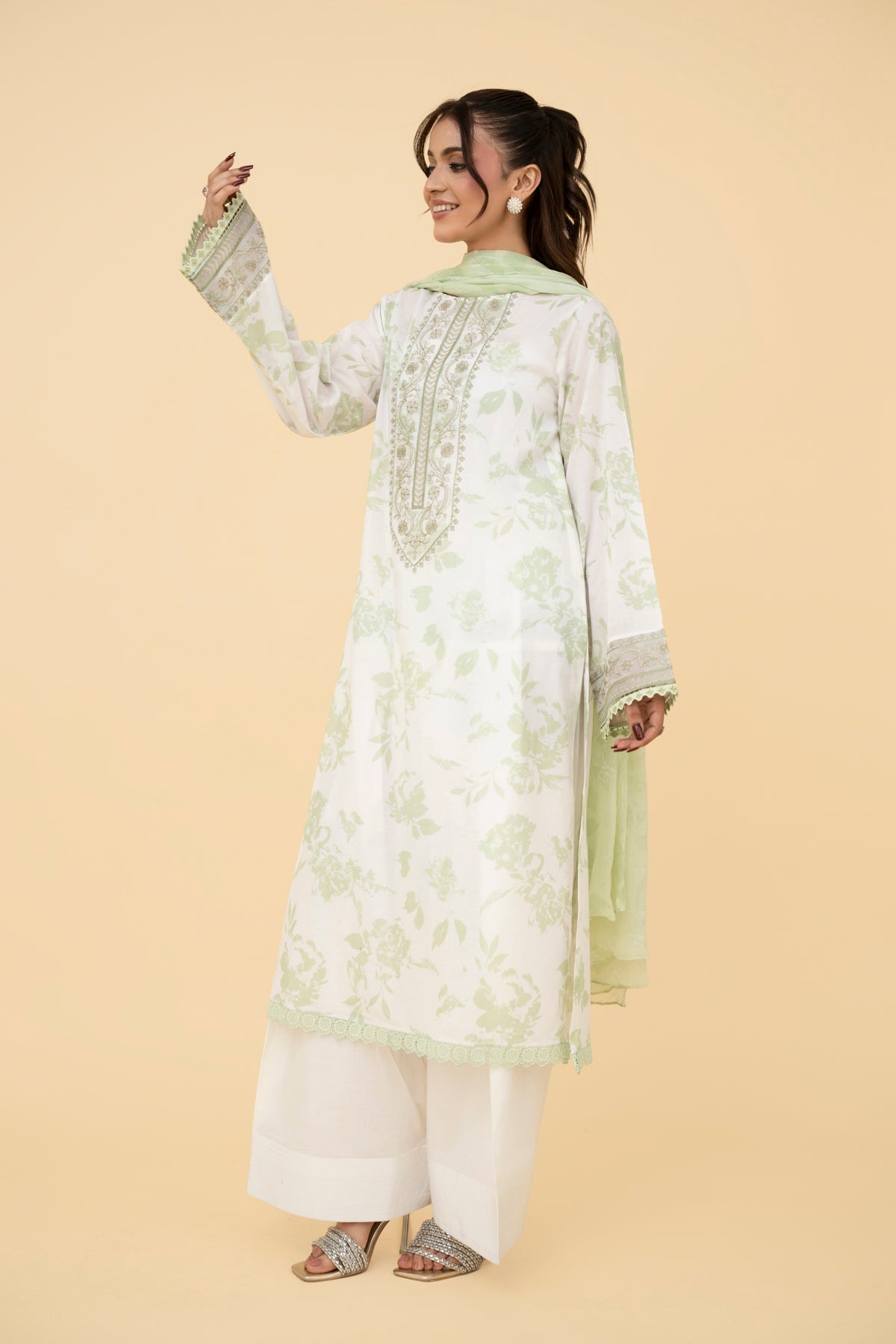 Printed & Embroidered Green Lawn 2-Piece Unstitched Suit by The Fabric Store, photo 4