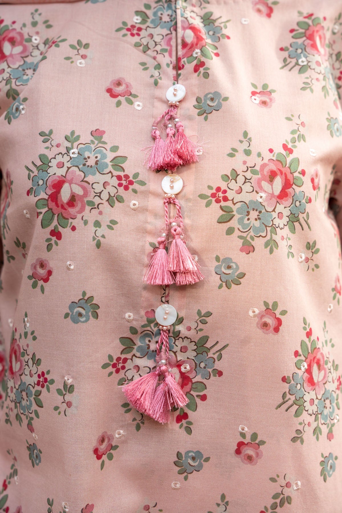 Printed & Embroidered Pink Lawn 3-Piece Pret Suit by The Fabric Store, photo 6