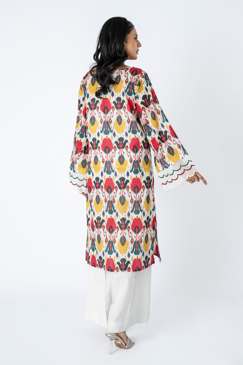 Printed O White Lawn Unstitched Shirt by The Fabric Store, photo 2