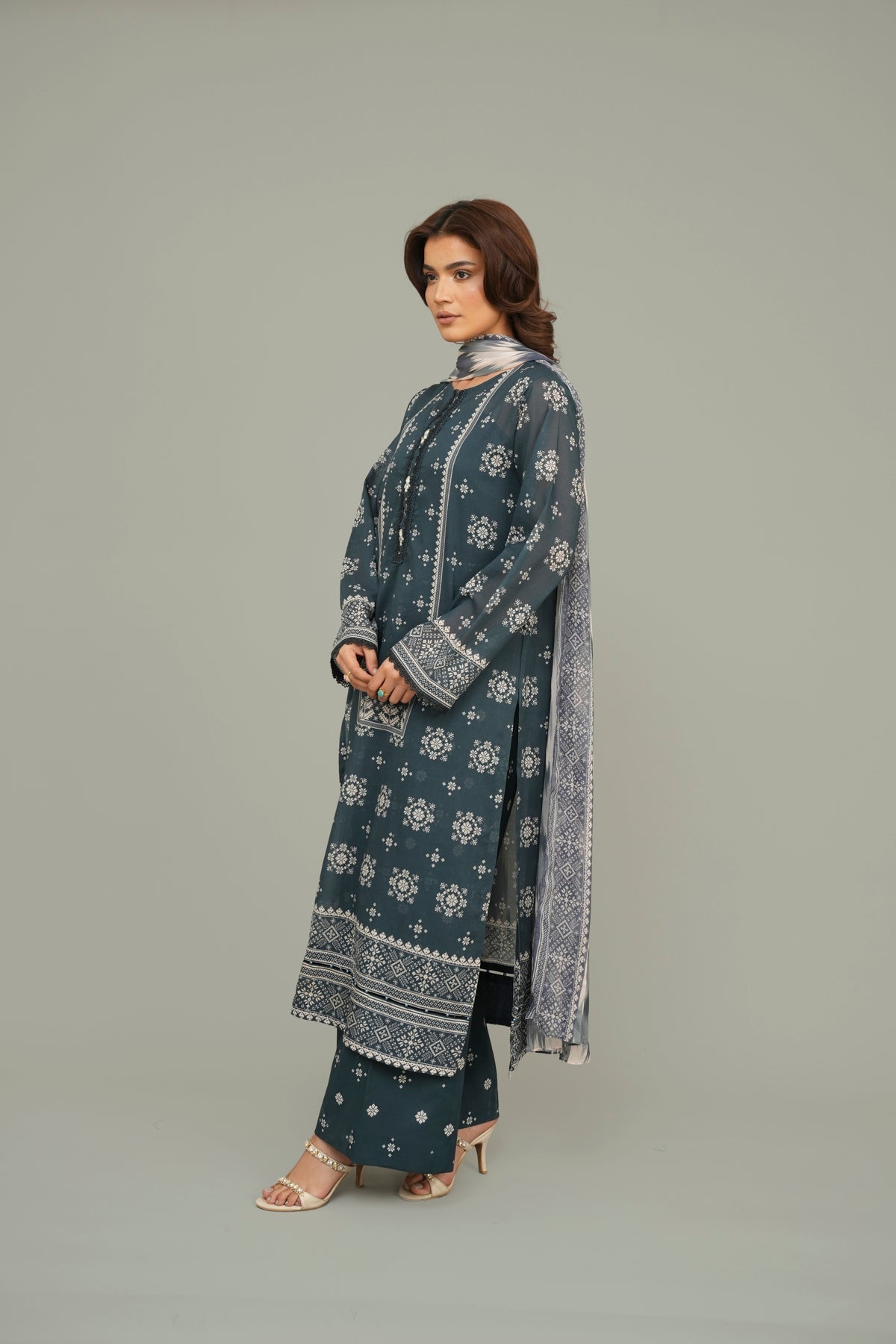 Printed Blue Lawn 3-Piece Unstitched Suit by The Fabric Store, photo 2