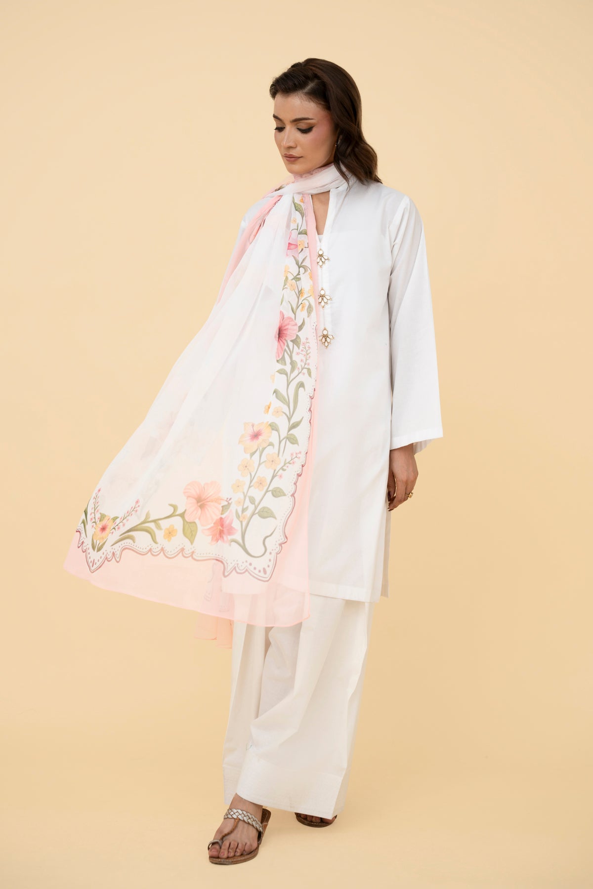 Printed White Poly Chiffon Pret Shirt by The Fabric Store, photo 3