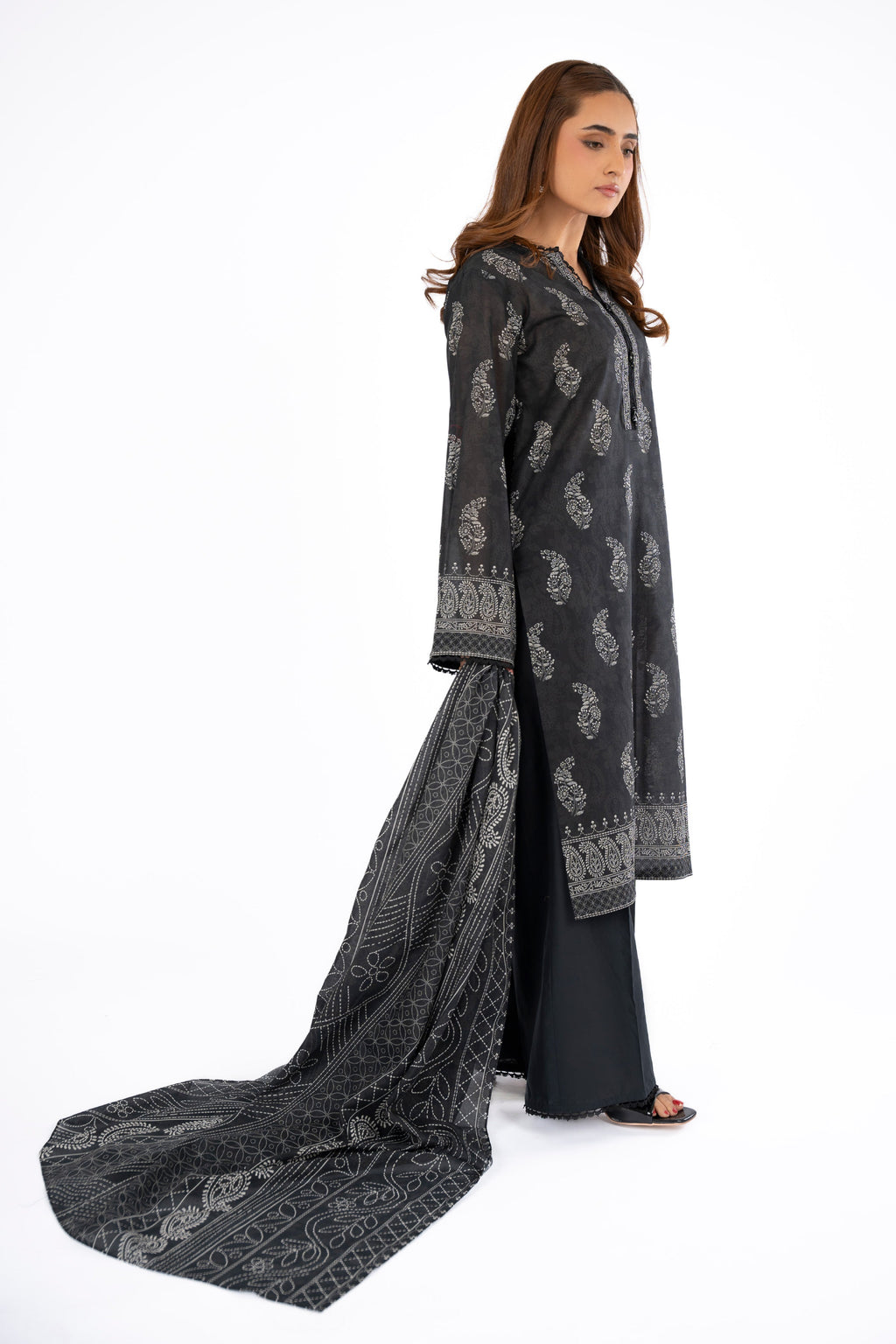 Printed Black Lawn 3-Piece Unstitched Suit by The Fabric Store, photo 4