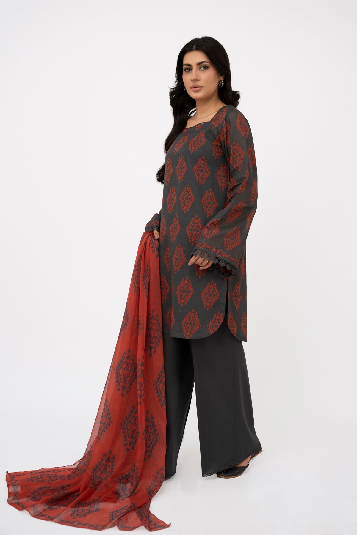 Printed Black Lawn 3-Piece Unstitched Suit by The Fabric Store, photo 3