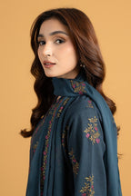 Embroidered D Green Karandi Lawn 3-Piece Pret Suit by The Fabric Store, photo 4