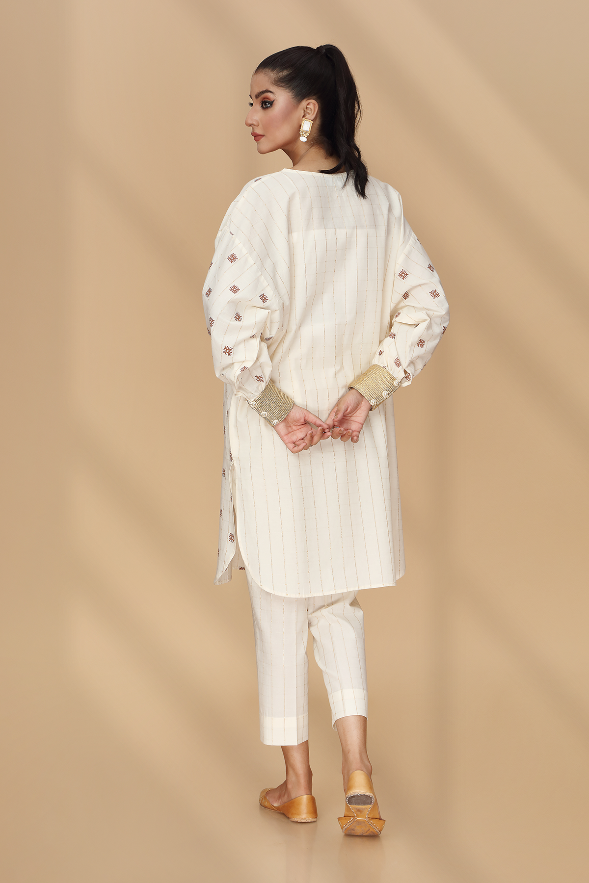 Printed O White Cotton Jacquard Pret Shirt by The Fabric Store, photo 2