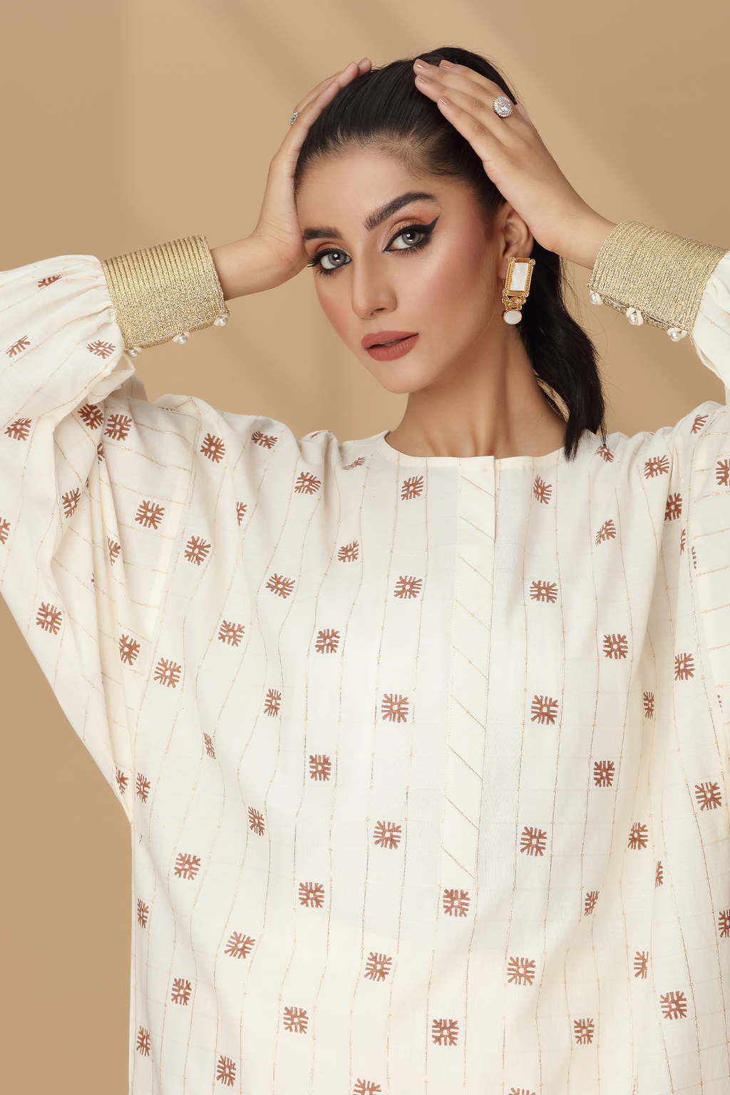 Printed O White Cotton Jacquard Pret Shirt by The Fabric Store, photo 3