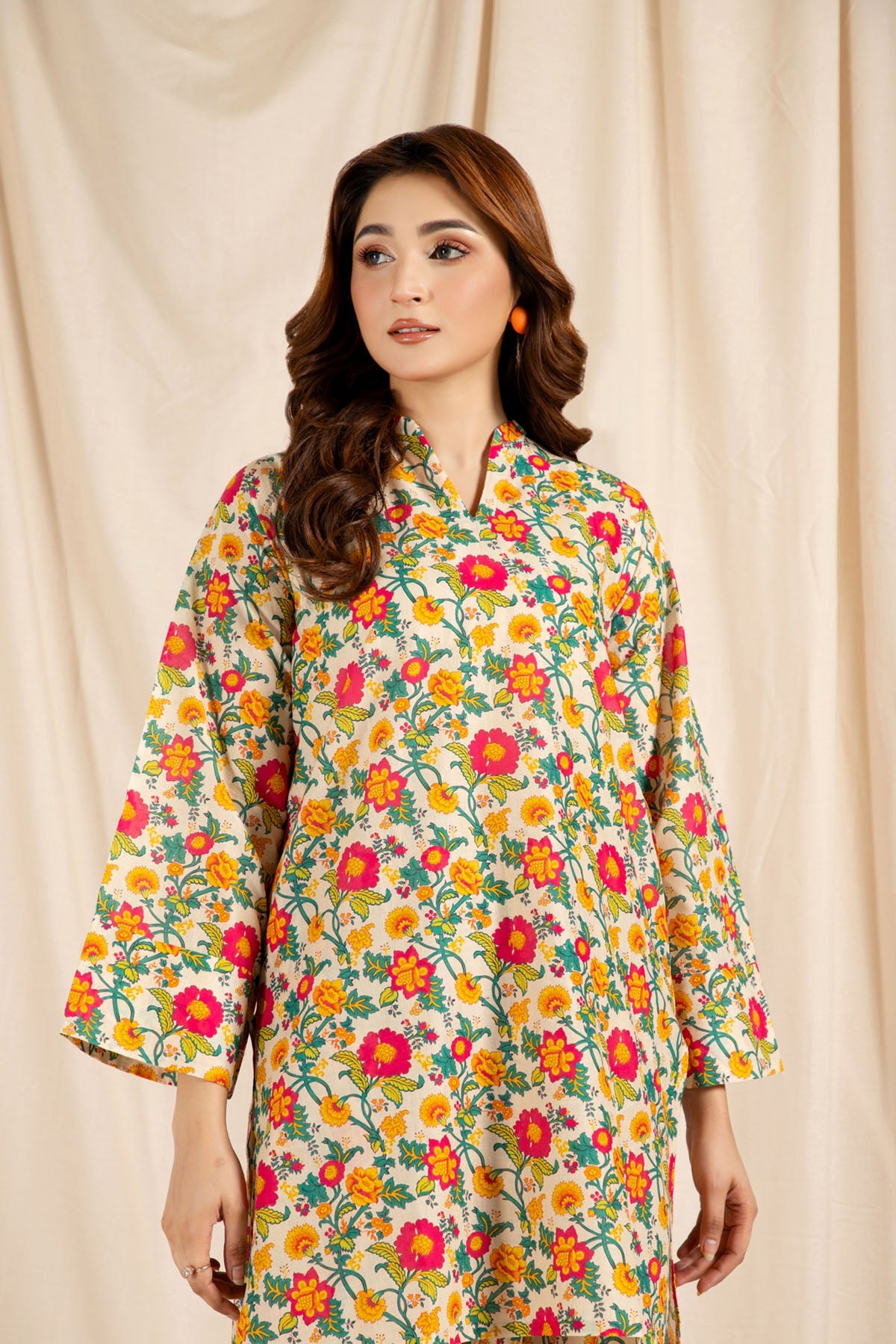 Printed O White Lawn 2-Piece Pret Suit by The Fabric Store, photo 4
